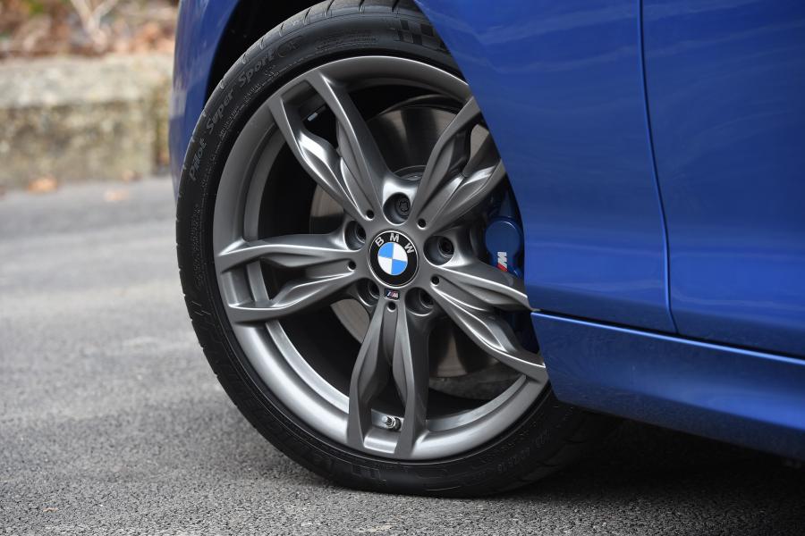 Колеса BMW M240i Coupe 2016 года  (UK) (фото 18 из 25)
